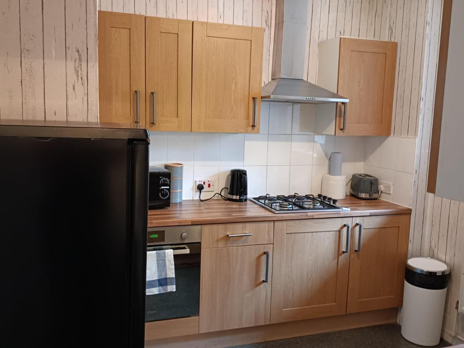 The London Apartment Exterior photo